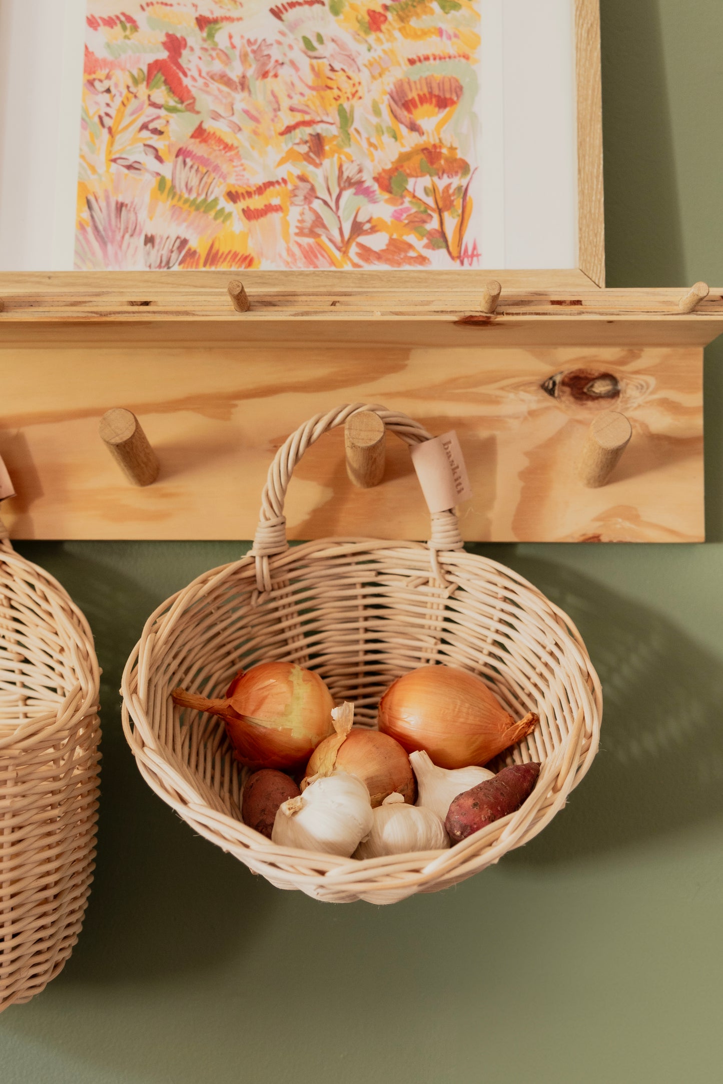 Hanging Storage Basket - Neo
