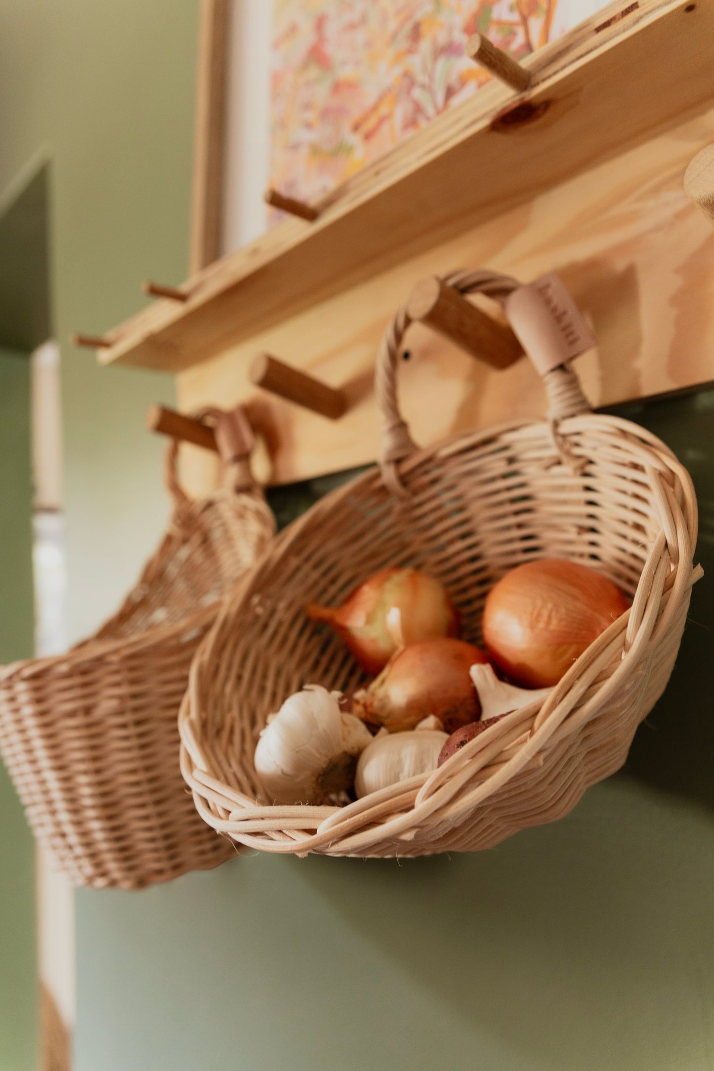 Hanging Storage Basket - Neo